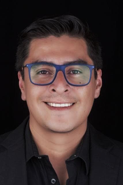 Cruz Hervert, Luis Pablo