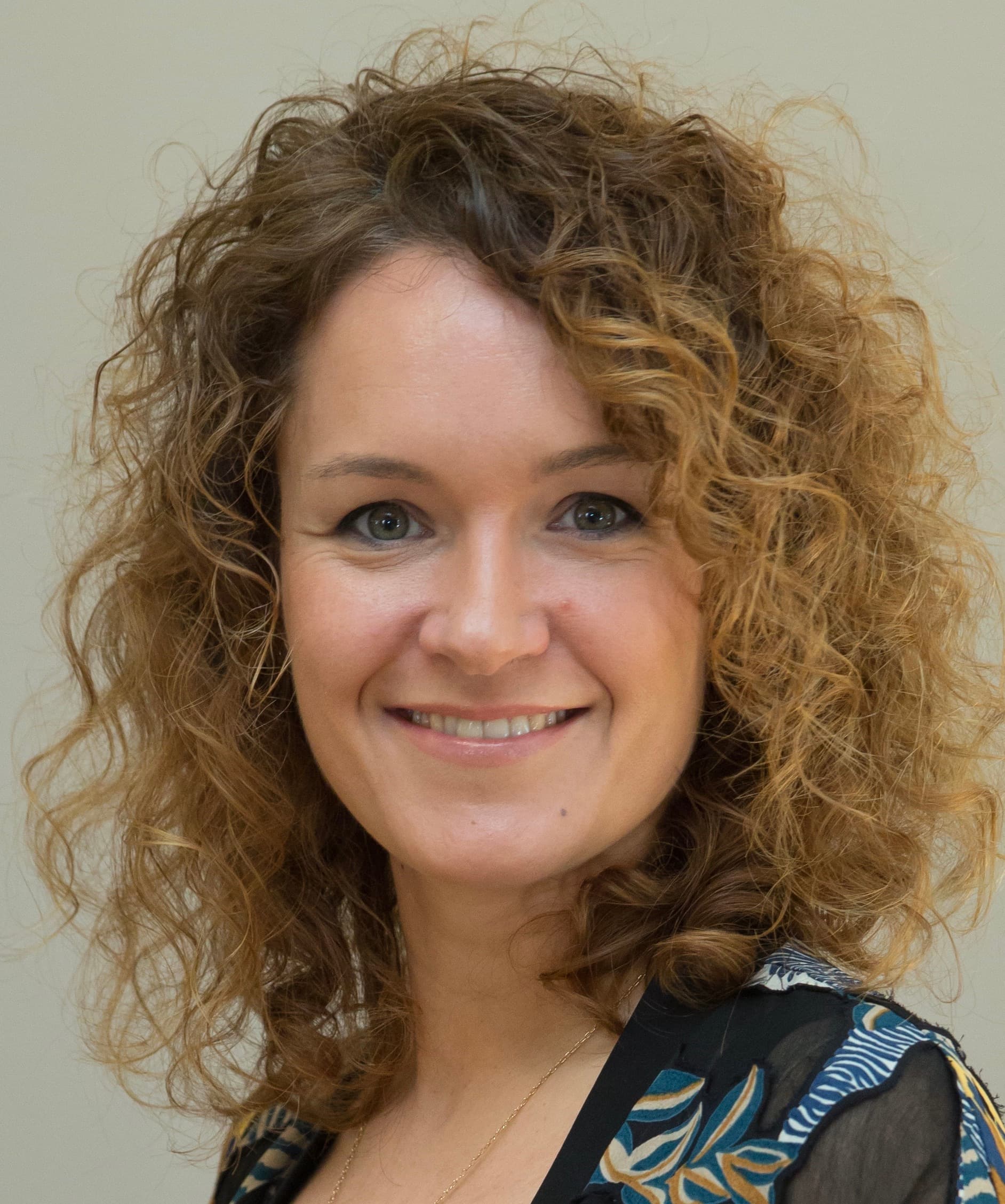 Requena Martínez, Maria Ángeles